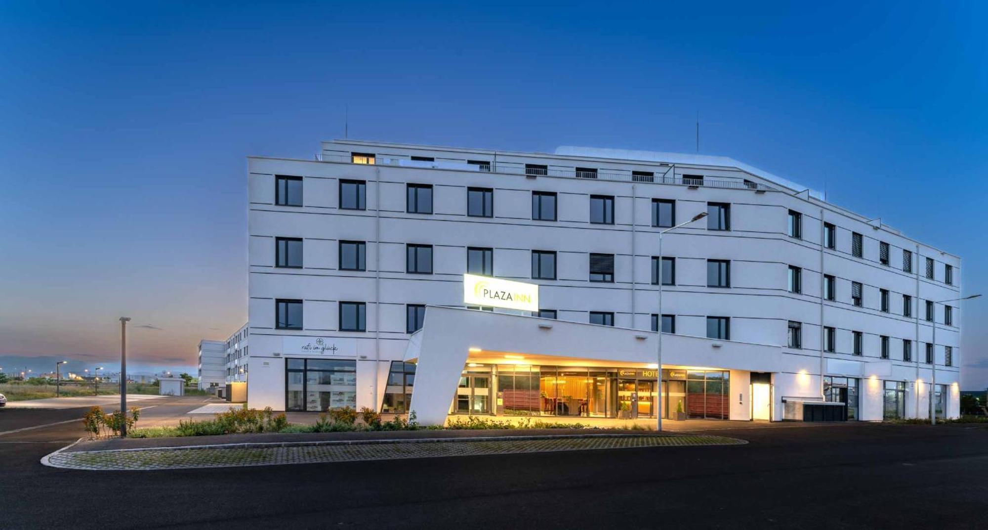 Plaza Inn Wiener Neustadt, BW Signature Collection Exterior photo